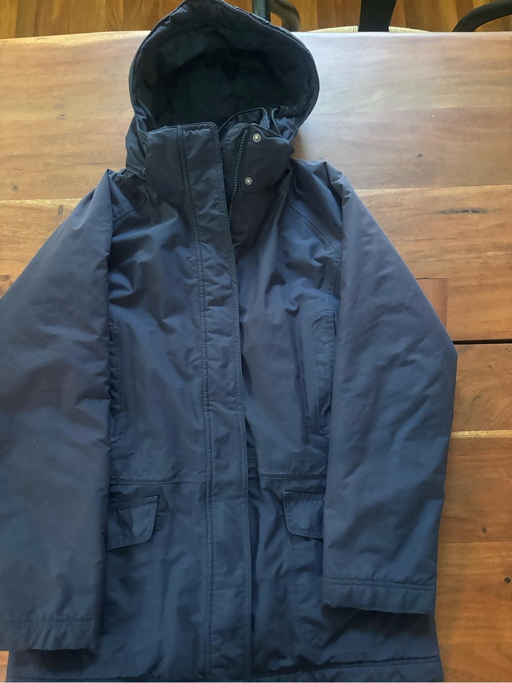 L.L. Bean Navy Hooded Puffer Parka size small